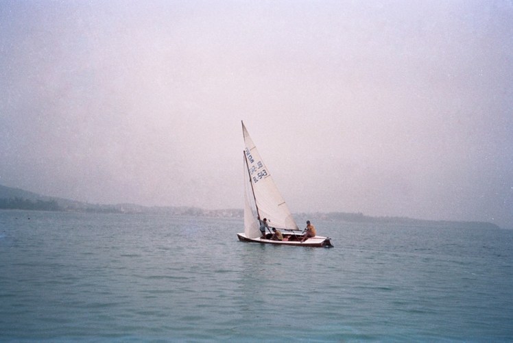 Belo momento do BRA543 - Barthy - velejando em Araruama